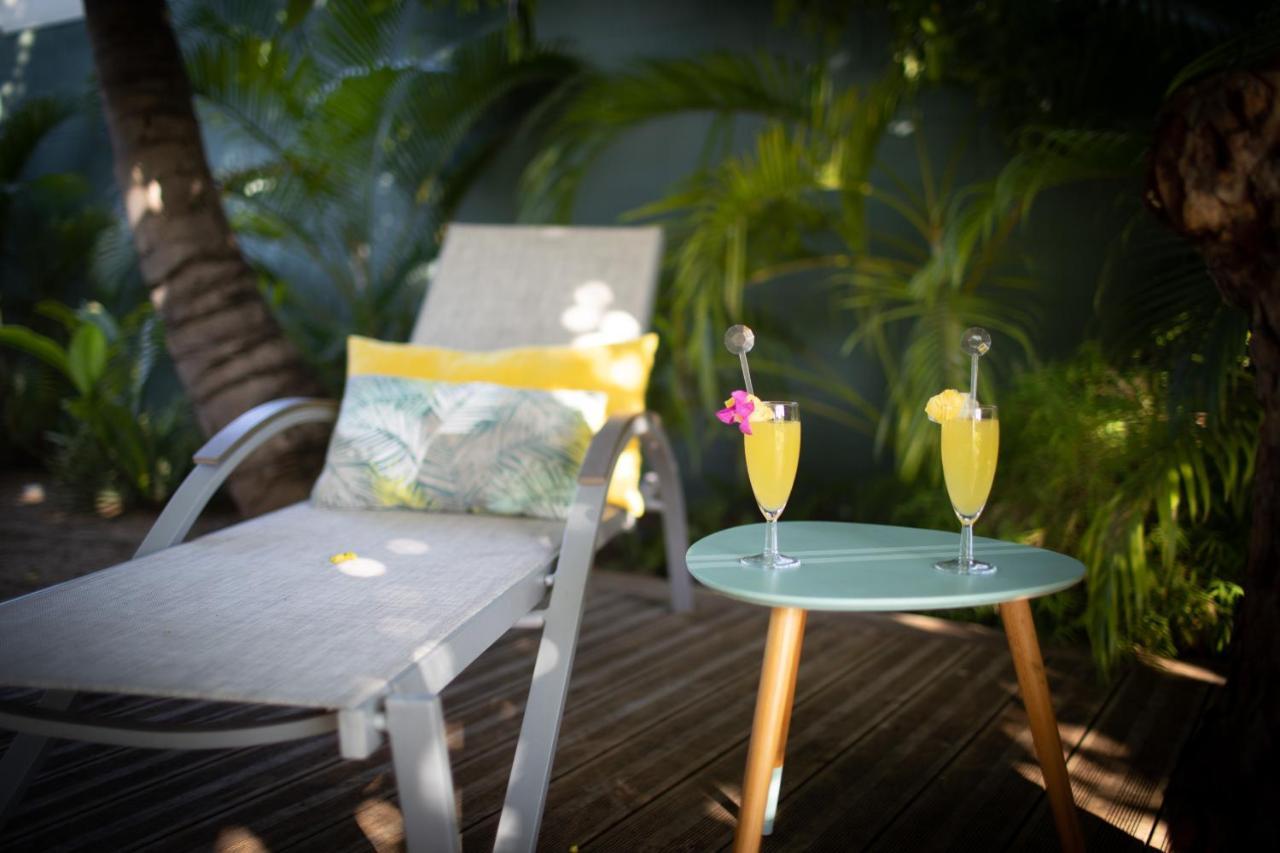 Jolie Case Creole, Lagon A Pied, Jardin Saint-Gilles-les-Bains Exterior photo