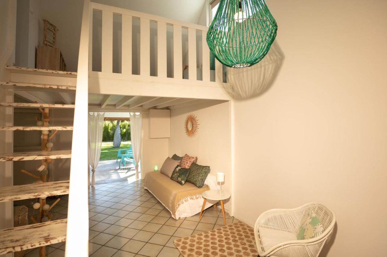 Jolie Case Creole, Lagon A Pied, Jardin Saint-Gilles-les-Bains Exterior photo
