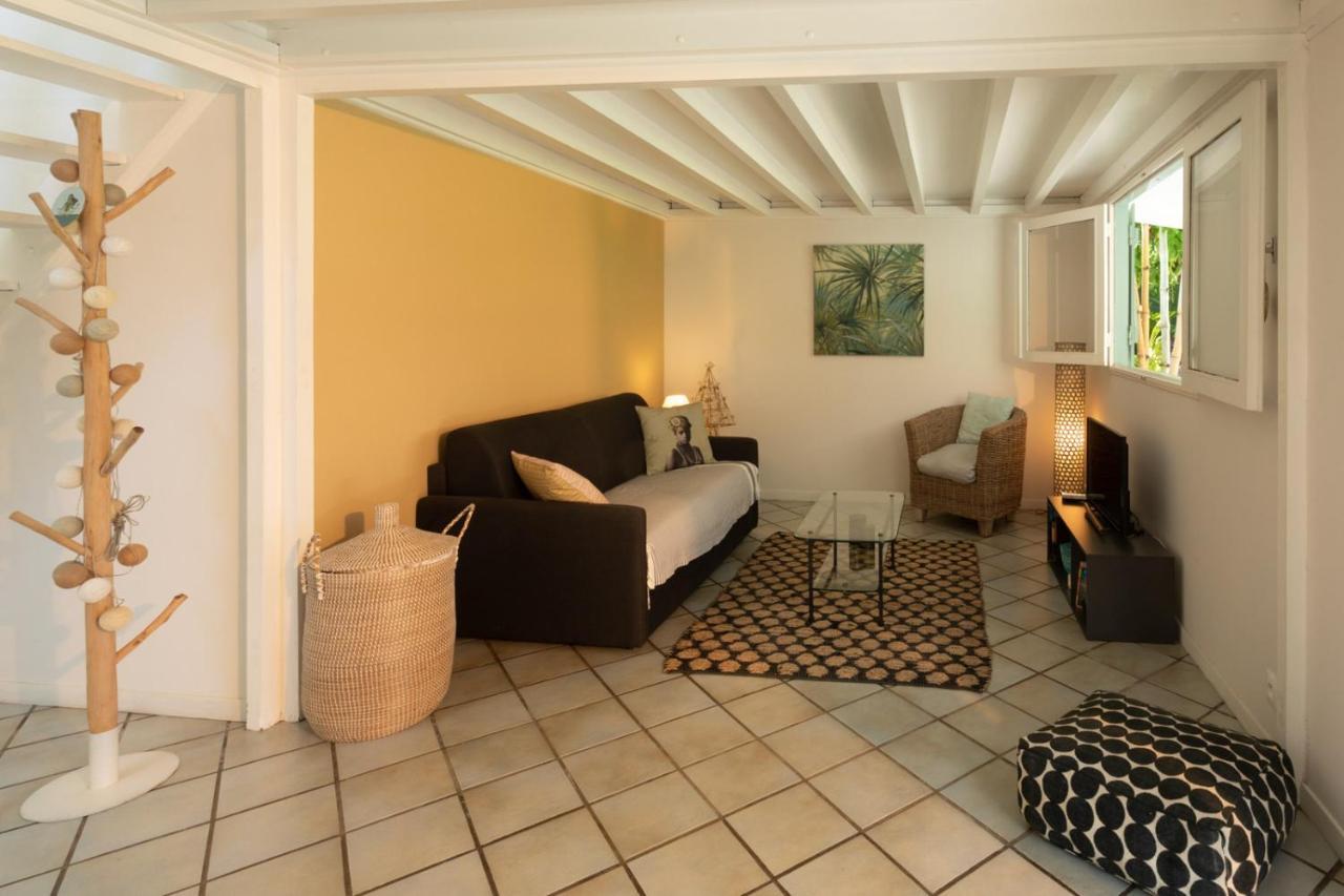 Jolie Case Creole, Lagon A Pied, Jardin Saint-Gilles-les-Bains Exterior photo